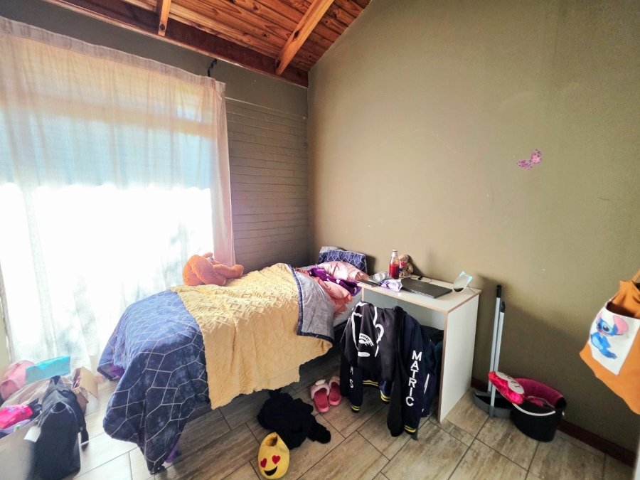 16 Bedroom Property for Sale in Universitas Free State